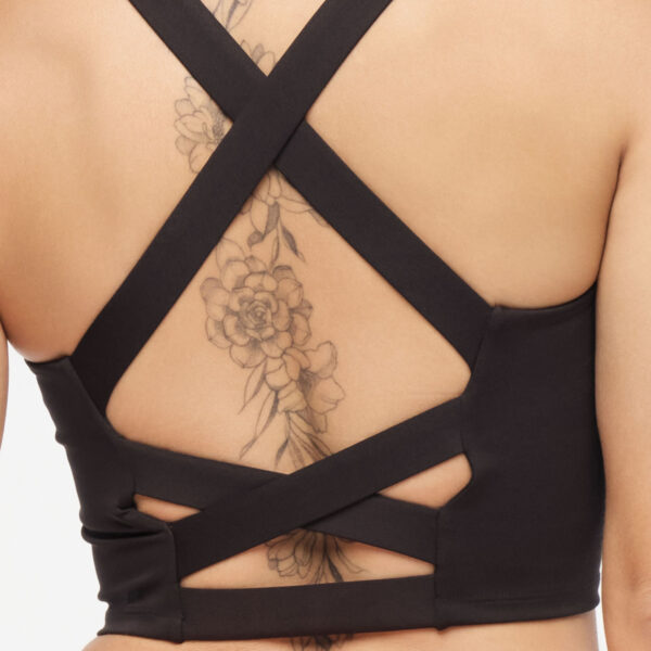 Zumba Explore Square Neck Tank Bra - Bold Black - Image 4